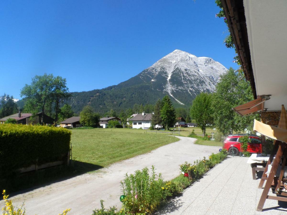 Haus Am Wiesenrain ลอยทัช ภายนอก รูปภาพ