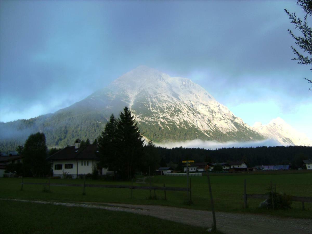 Haus Am Wiesenrain ลอยทัช ภายนอก รูปภาพ